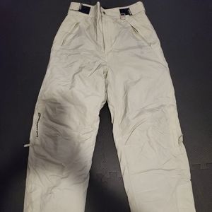 Off white snowpants ** small stain**
